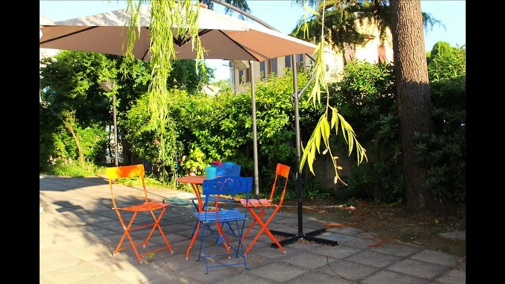Hostel Pisa Villa Giulia