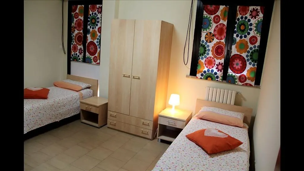 Hostel Pisa Villa Giulia 0*,