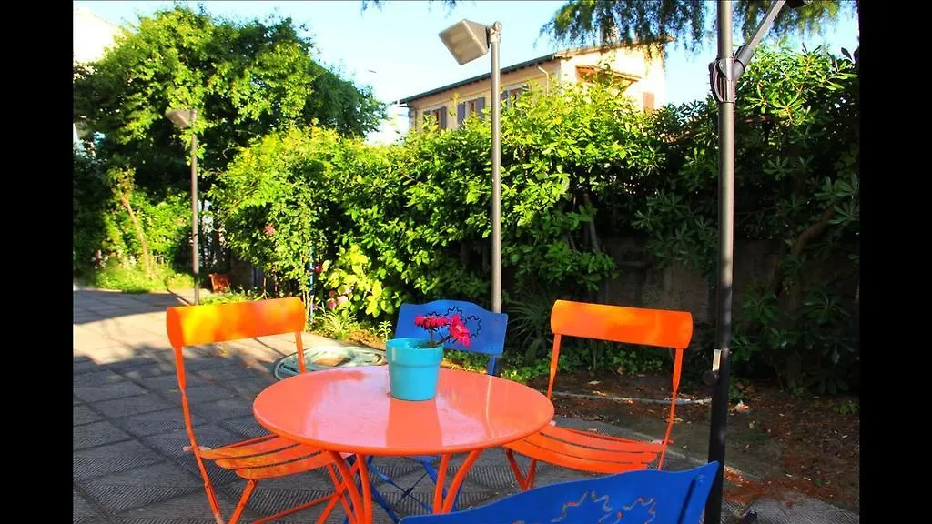 Guest house Hostel Pisa Villa Giulia